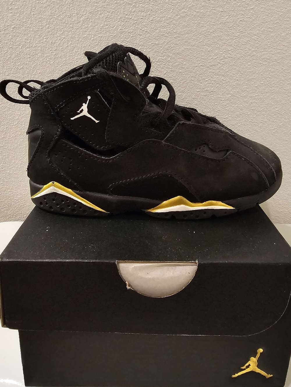Jordan True Flight High-Top Sneakers